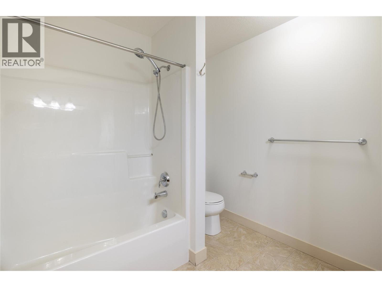 4900 Heritage Drive Unit# 701, Vernon, British Columbia  V1T 9X1 - Photo 26 - 10378494