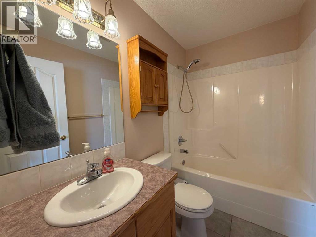 5111 Shannon Drive, Olds, Alberta  T4H 1X3 - Photo 29 - A2292047