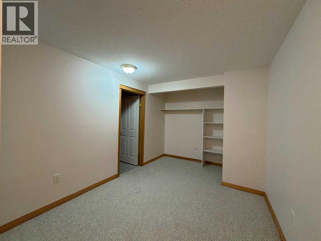 5111 Shannon Drive, Olds, Alberta  T4H 1X3 - Photo 33 - A2292047