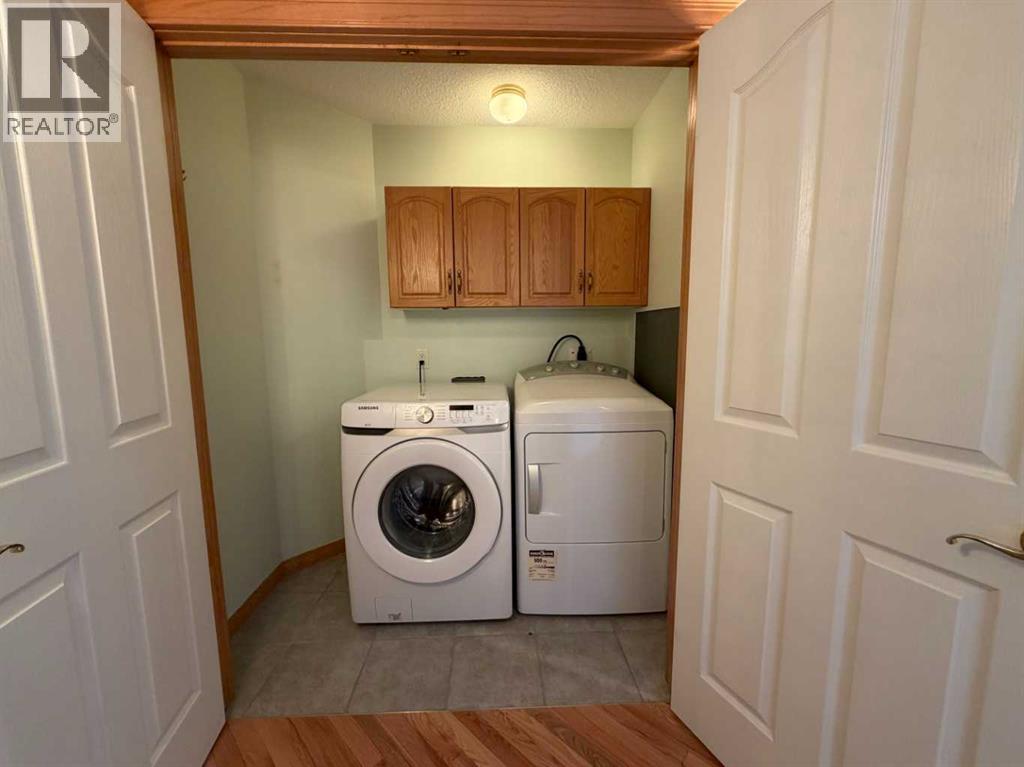 5111 Shannon Drive, Olds, Alberta  T4H 1X3 - Photo 32 - A2292047