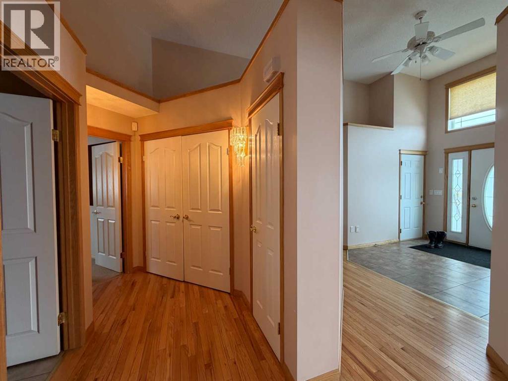 5111 Shannon Drive, Olds, Alberta  T4H 1X3 - Photo 21 - A2292047