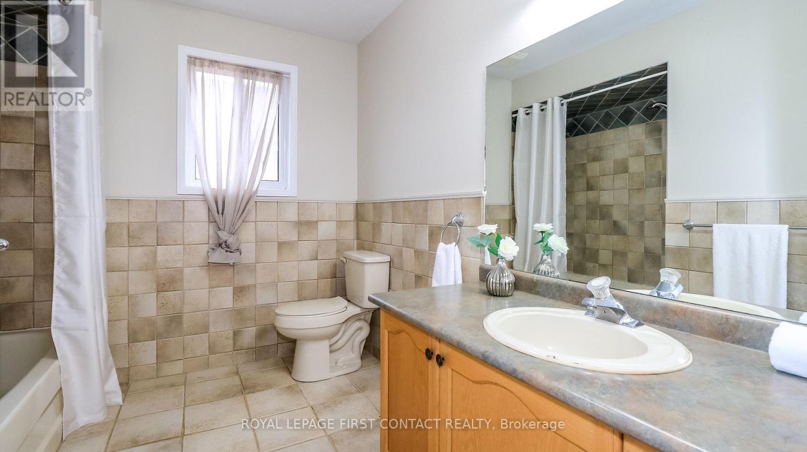 28 Violet Street, Barrie, Ontario  L4N 9N2 - Photo 27 - S12908100