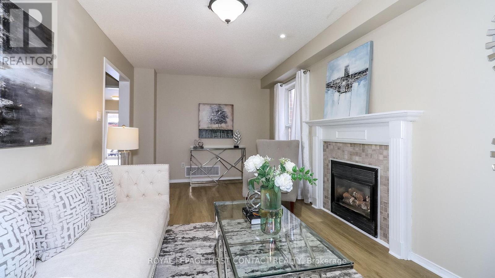 28 Violet Street, Barrie, Ontario  L4N 9N2 - Photo 9 - S12908100