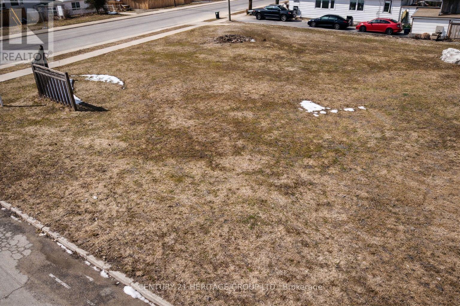 76 Henry Street, Barrie, Ontario  L4N 1C7 - Photo 2 - S12953968