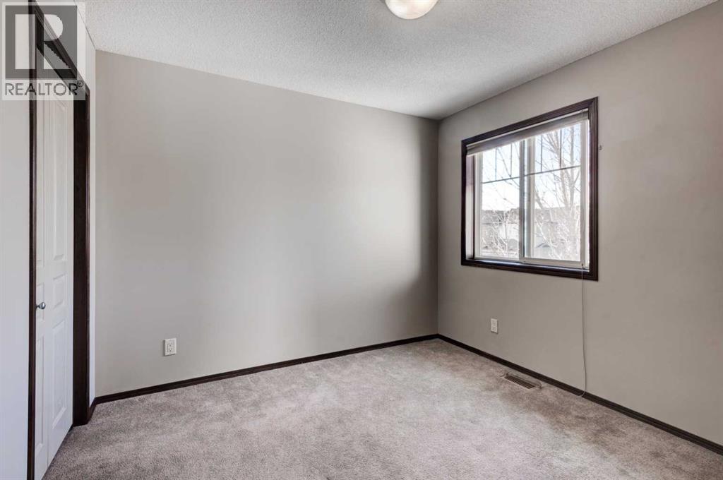 42 Everoak Green Sw, Calgary, Alberta  T2Y 0J5 - Photo 20 - A2296587