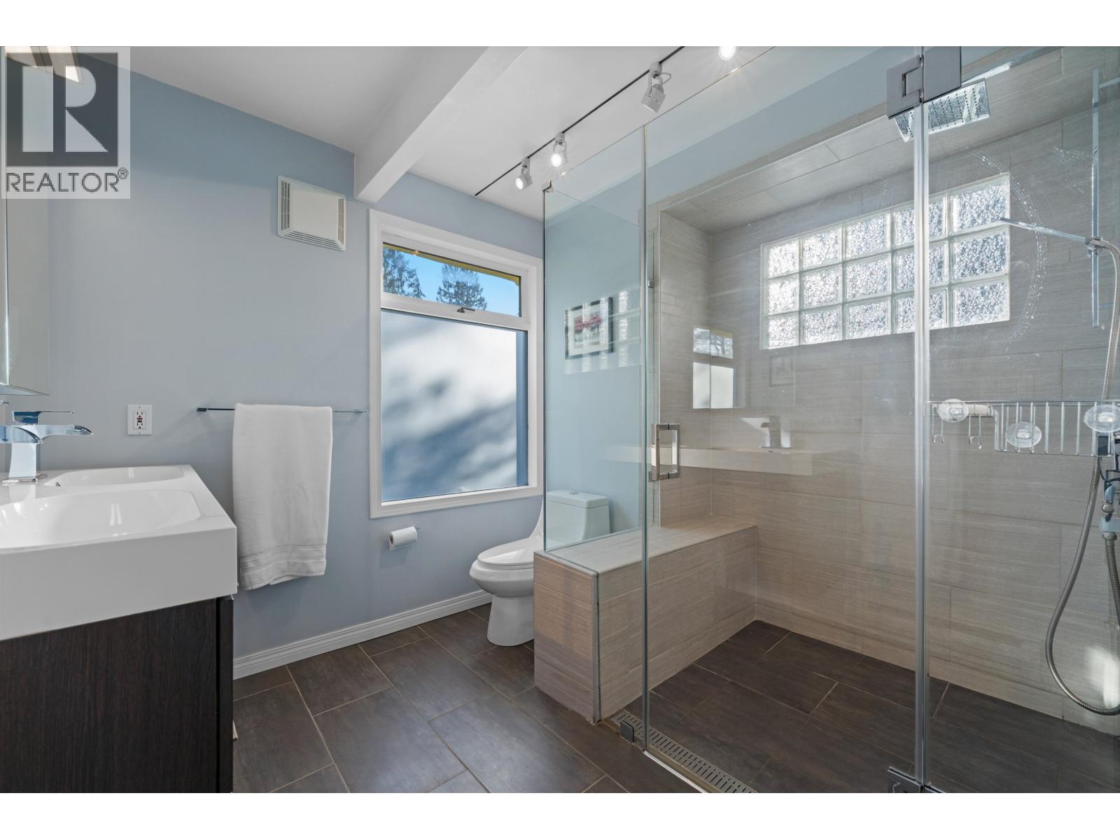 540 Evergreen Place, North Vancouver, British Columbia  V7N 2Z2 - Photo 18 - R3110417