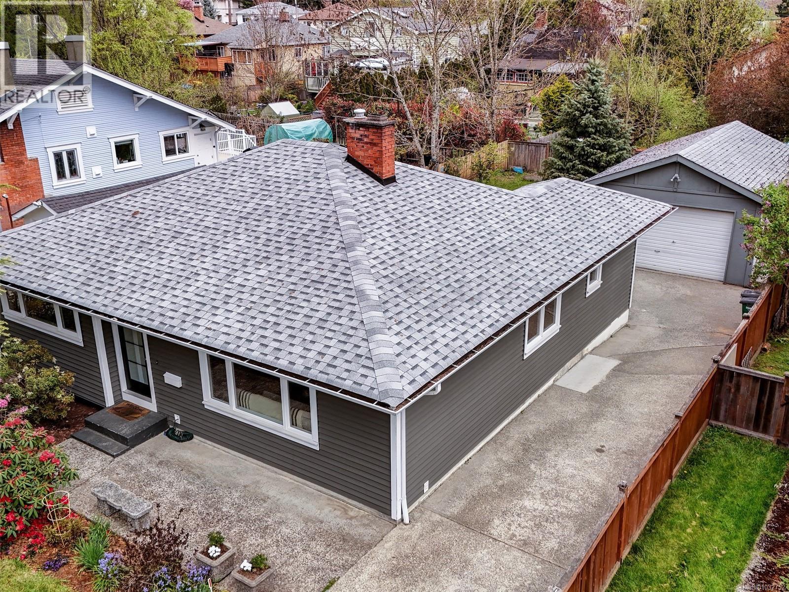 444 Walter Ave, Saanich, British Columbia  V9A 2E5 - Photo 25 - 1032752