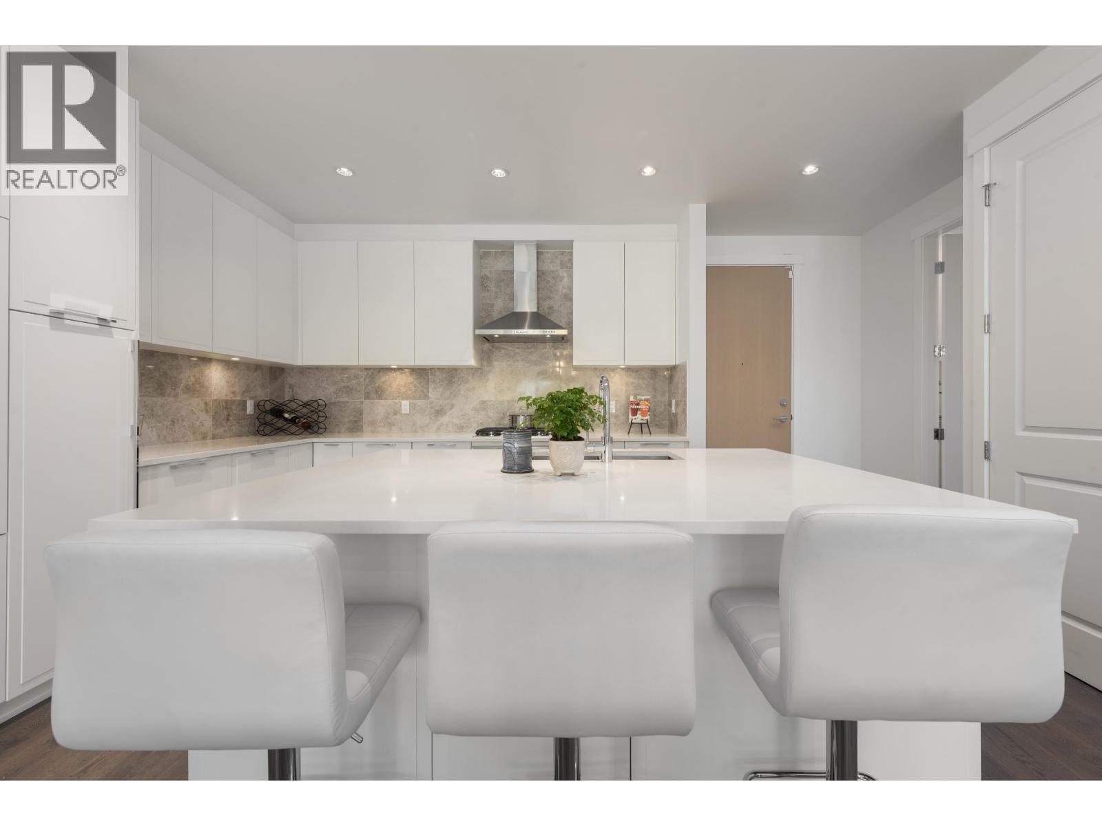 125 5535 Admiral Way Way, Delta, British Columbia  V4K 0E3 - Photo 8 - R3113738