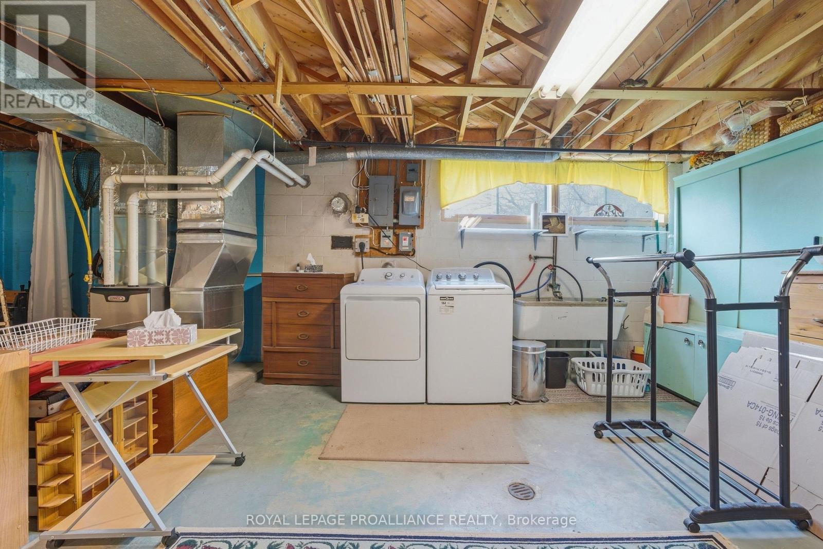 131 Lock Road, Quinte West (Murray Ward), Ontario  K8V 5P6 - Photo 29 - X13048230