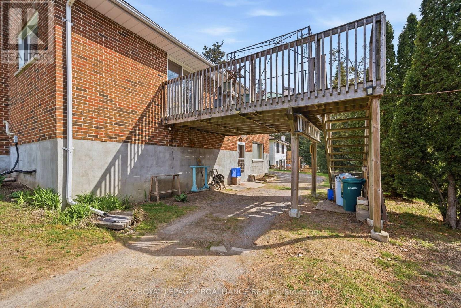 131 Lock Road, Quinte West (Murray Ward), Ontario  K8V 5P6 - Photo 33 - X13048230