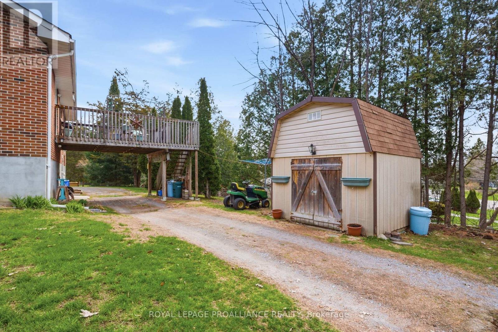 131 Lock Road, Quinte West (Murray Ward), Ontario  K8V 5P6 - Photo 35 - X13048230