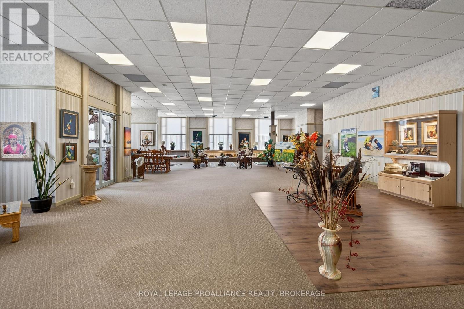 99 King Street E, Gananoque, Ontario  K7G 1E8 - Photo 30 - X13048254