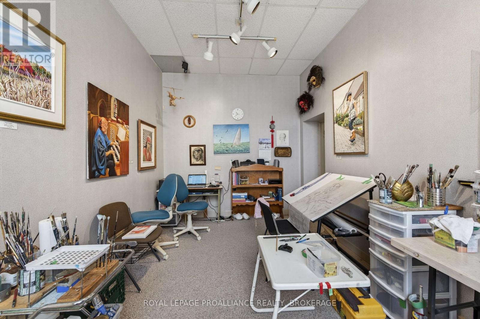 99 King Street E, Gananoque, Ontario  K7G 1E8 - Photo 35 - X13048254