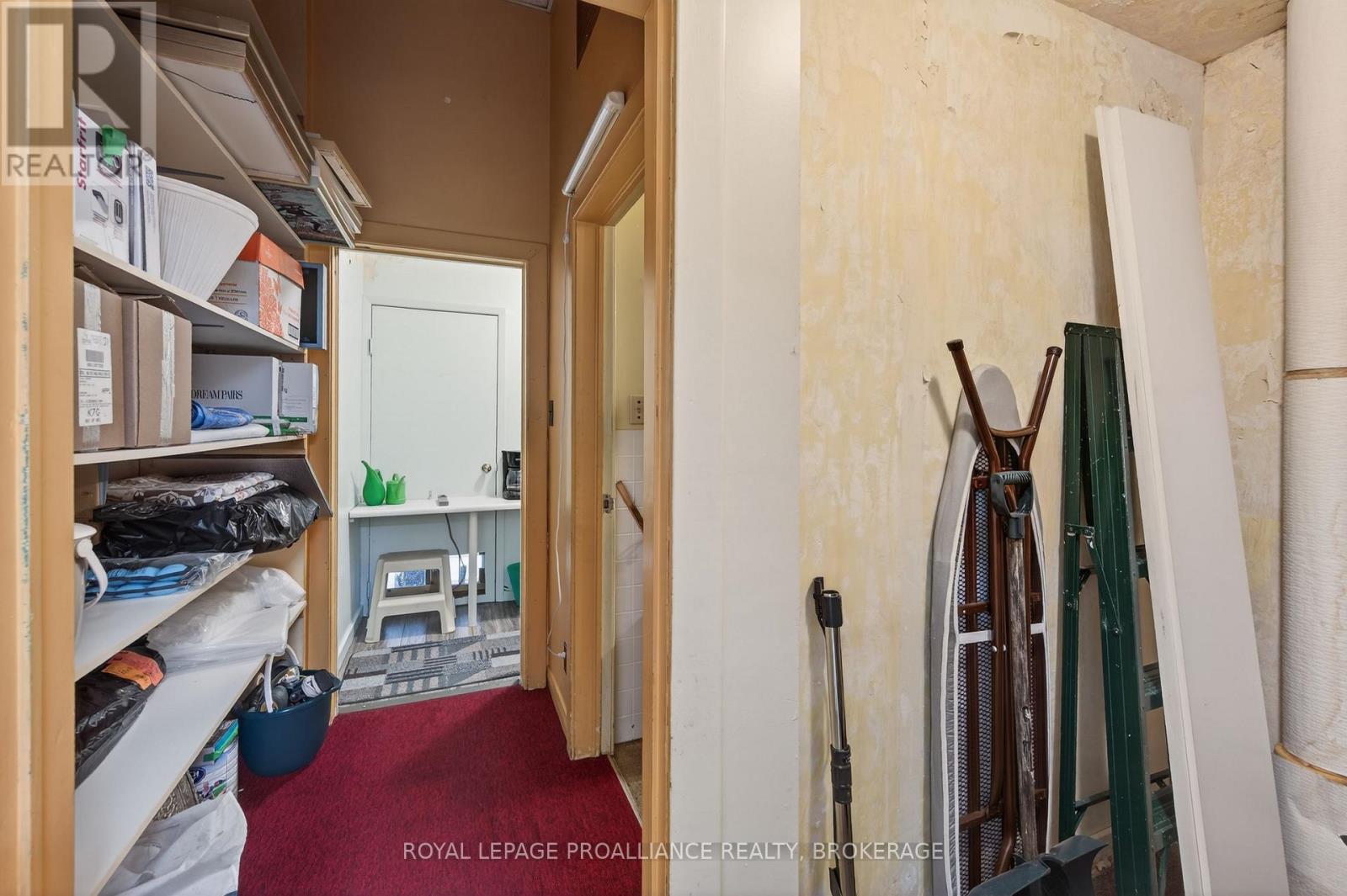 99 King Street E, Gananoque, Ontario  K7G 1E8 - Photo 38 - X13048254