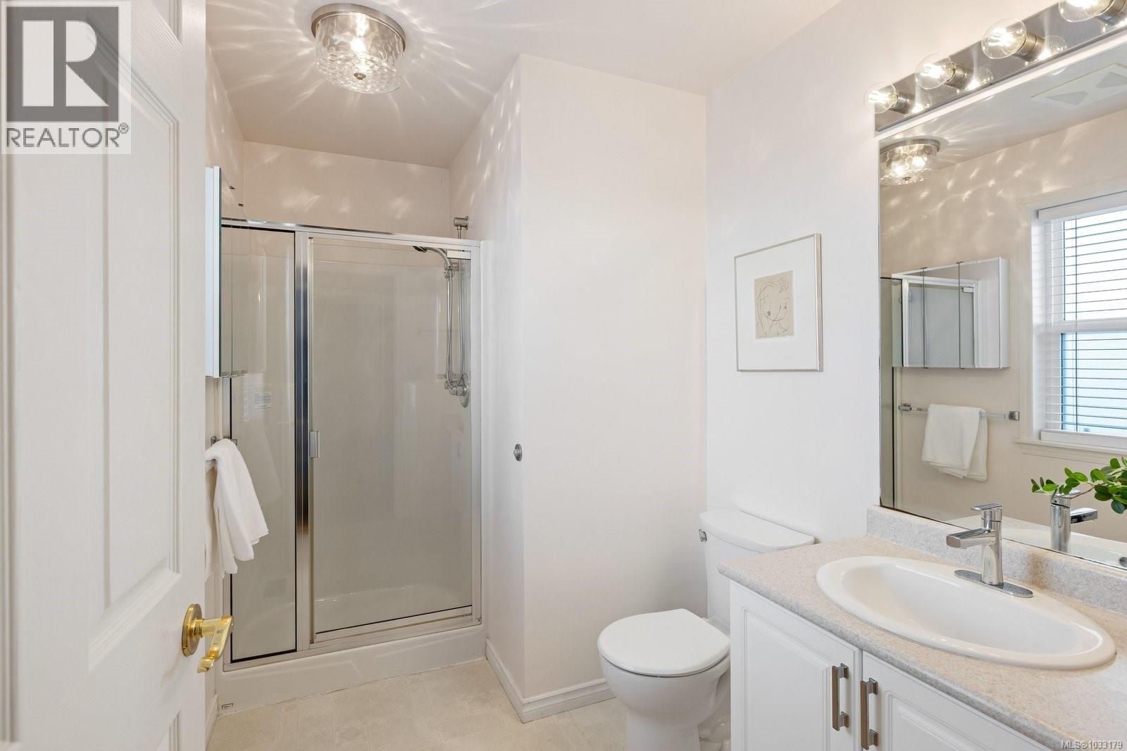 1 9875 Third St, Sidney, British Columbia  V8L 3A8 - Photo 12 - 1033179