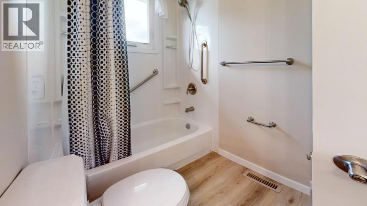 752 54 Avenue W, Claresholm, Alberta  T0L 0T0 - Photo 23 - A2303853