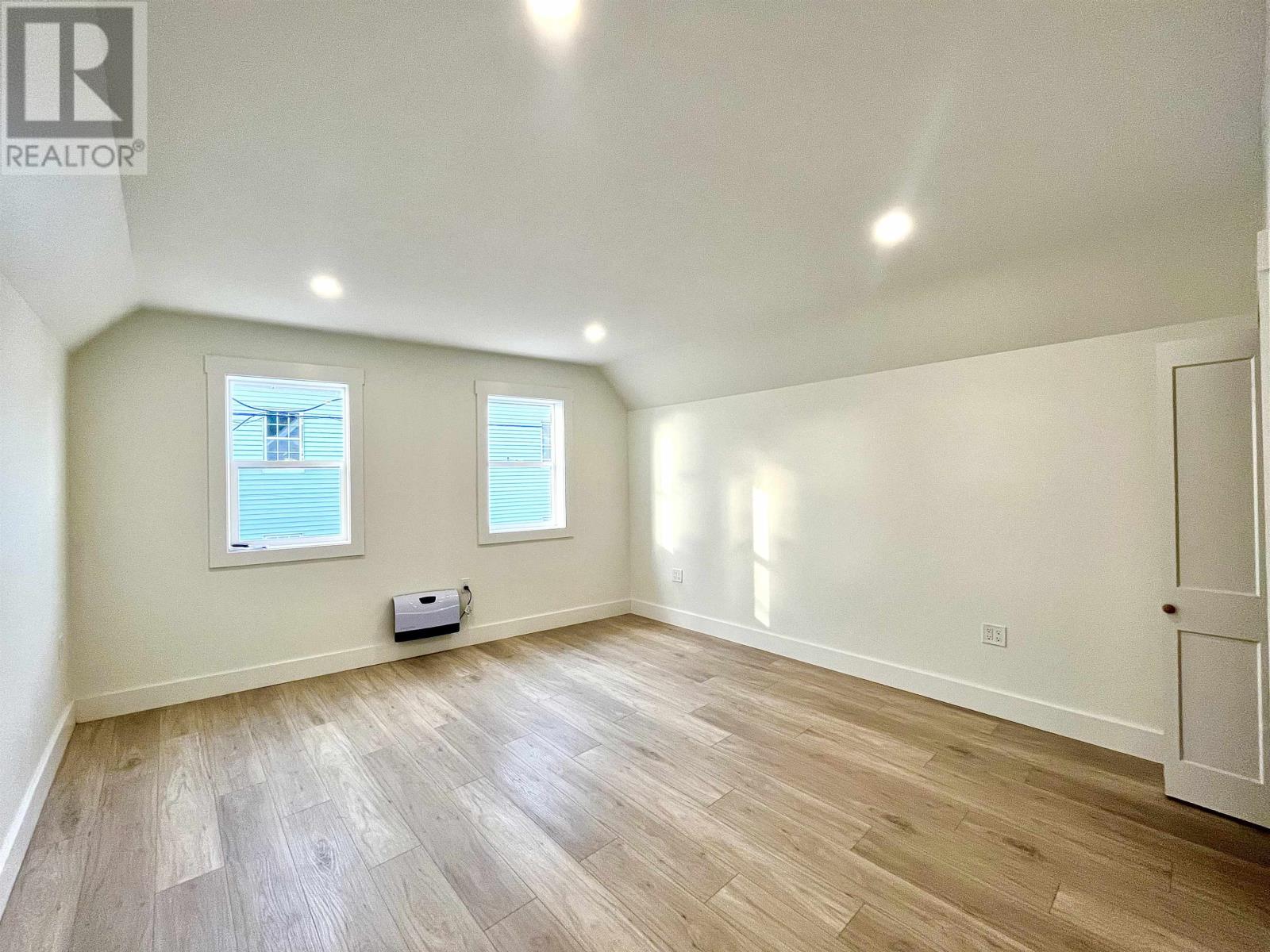 10 Chestnut Street, Charlottetown, Prince Edward Island  C1A 5R1 - Photo 13 - 202605699