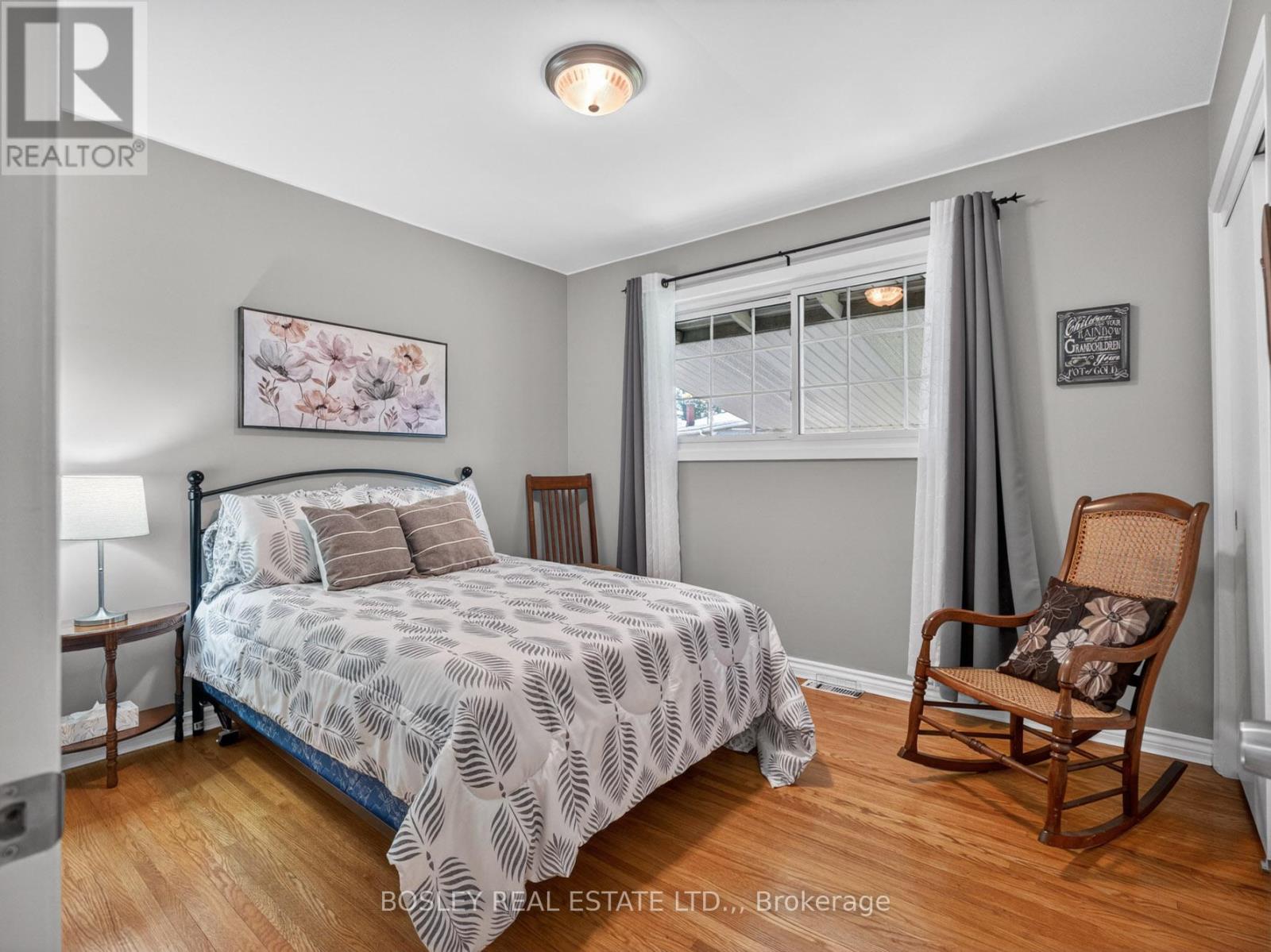 12 Brookdale Avenue, St. Catharines, Ontario  L2T 2T3 - Photo 14 - X13048158