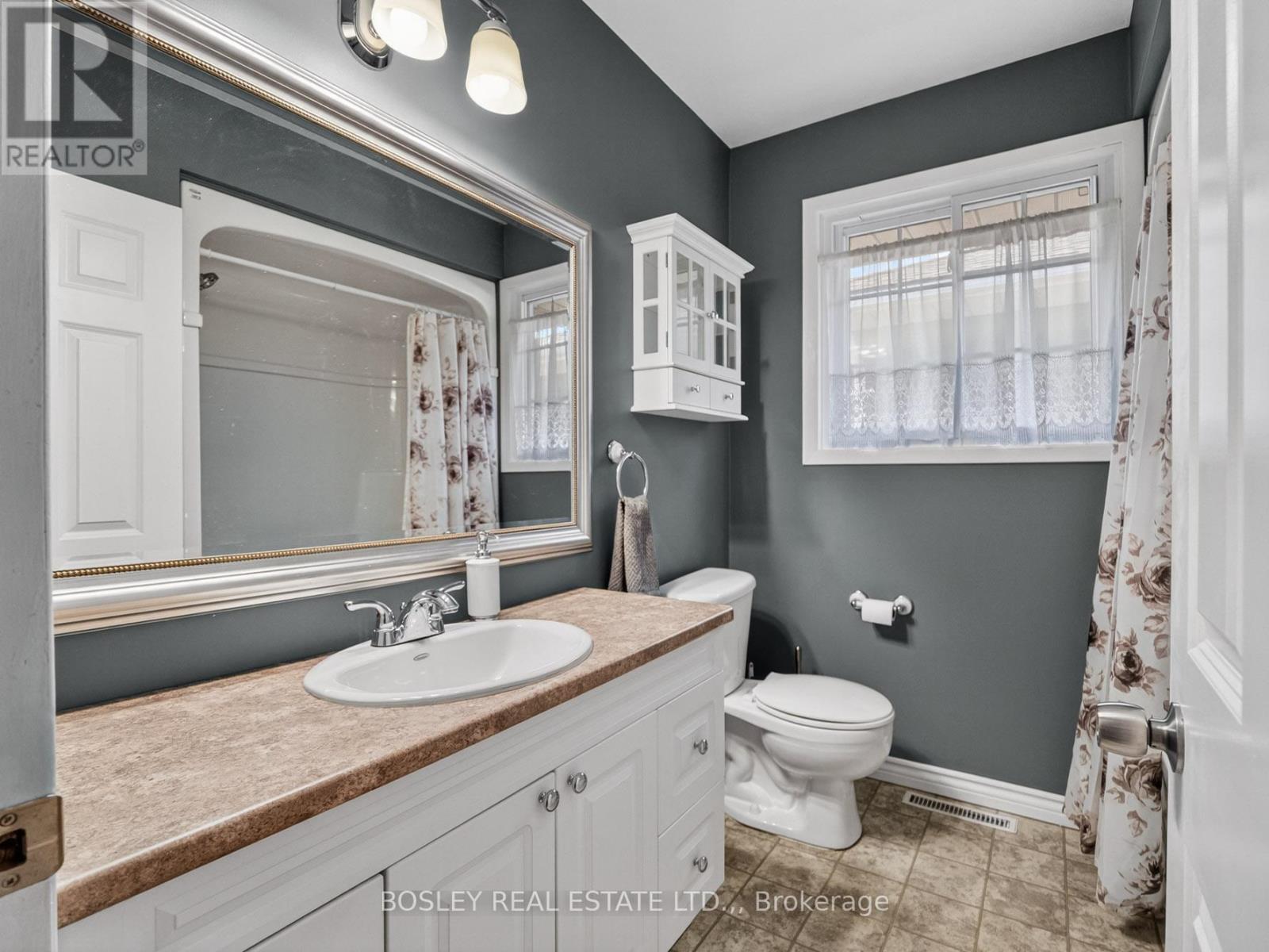 12 Brookdale Avenue, St. Catharines, Ontario  L2T 2T3 - Photo 16 - X13048158