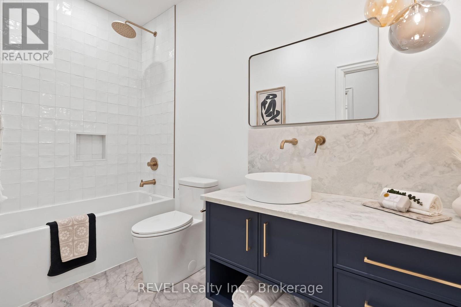 19 Accursi Crescent, Pelham, Ontario  L0S 1E2 - Photo 32 - X13048200