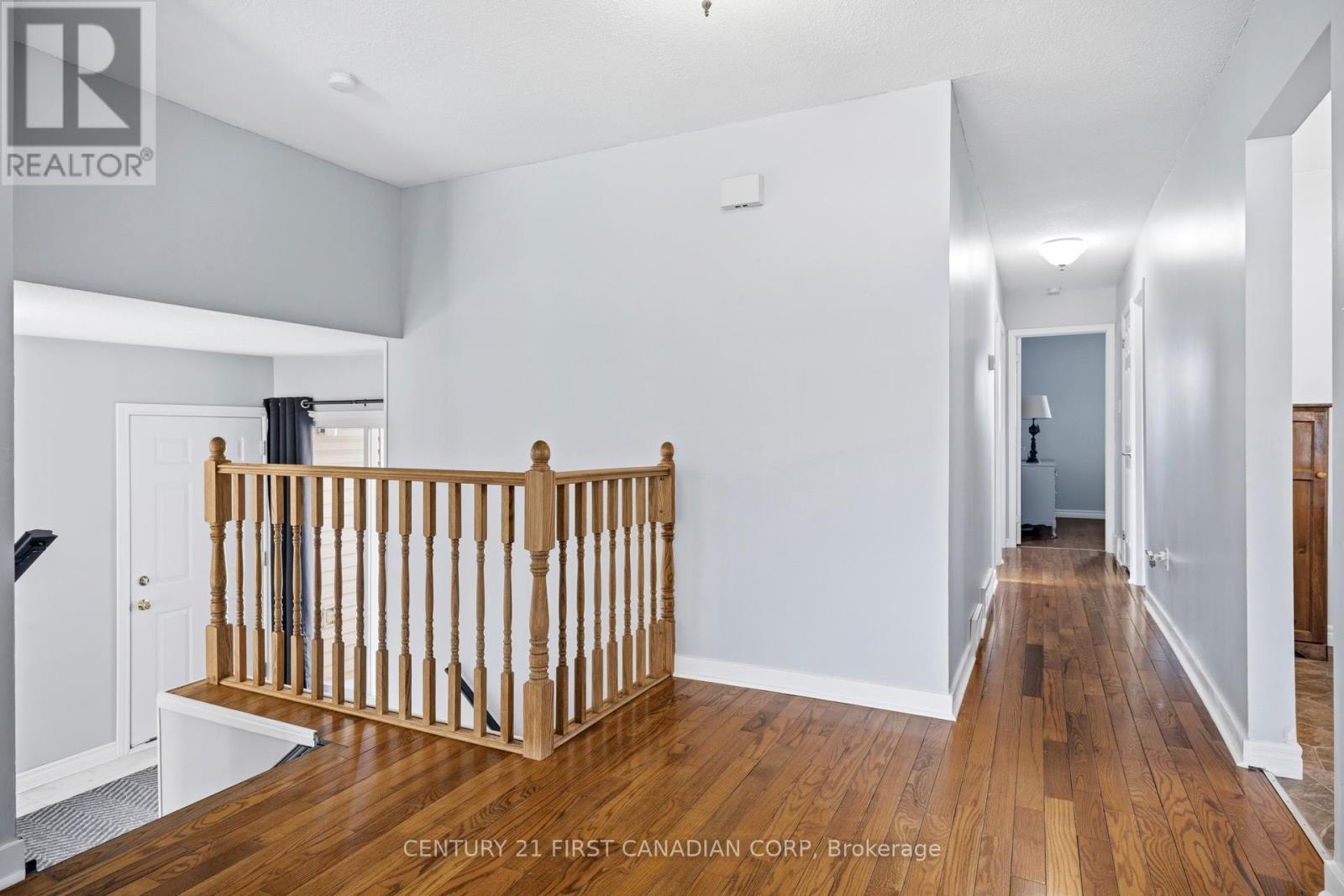 106 Angelo Drive, West Elgin, Ontario  N0L 2P0 - Photo 21 - X12904562