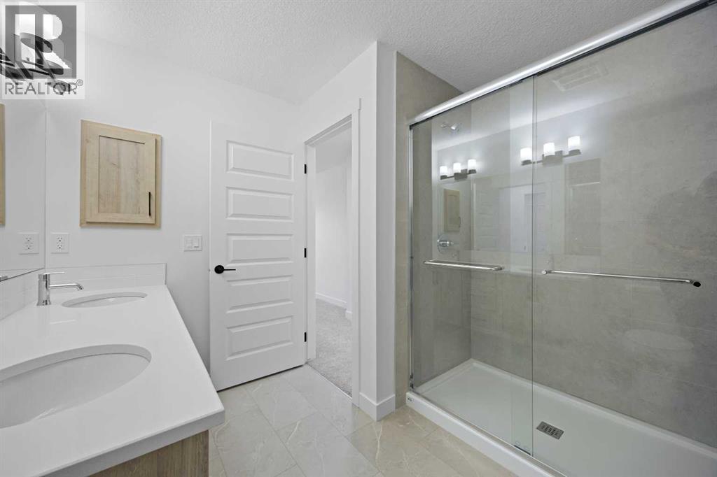 2226 Bayview Drive SW, Airdrie, Alberta  T4B 5N4 - Photo 27 - A2289337