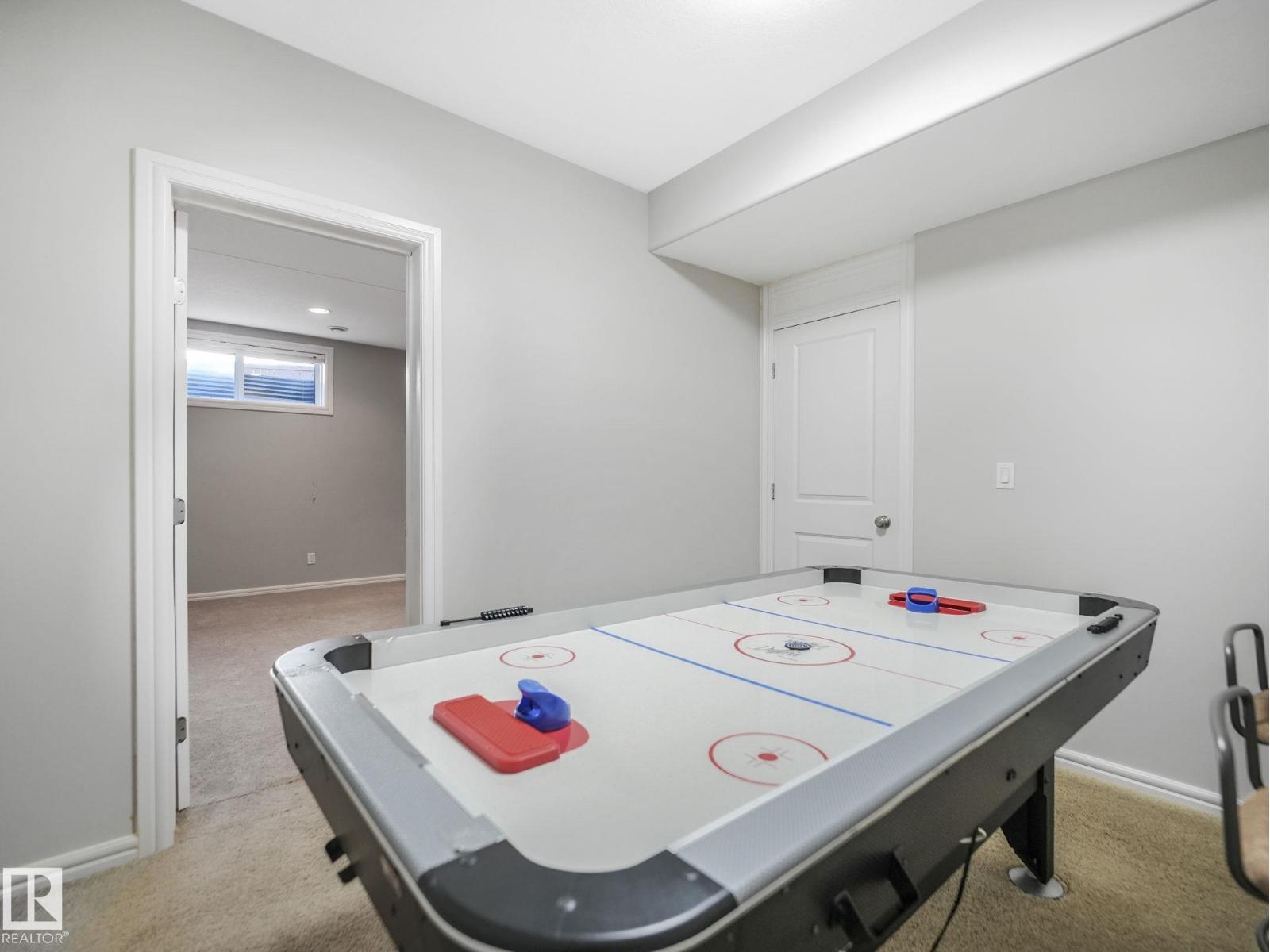 707 Hollingsworth Gr Nw, Edmonton, Alberta  T6R 3G6 - Photo 45 - E4483803