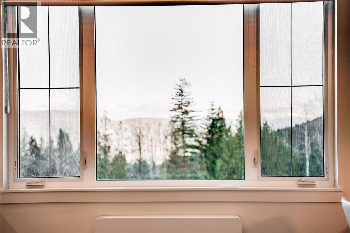 4280 Red Mountain Road Unit# 417, Rossland, British Columbia  V0G 1Y0 - Photo 5 - 10370274