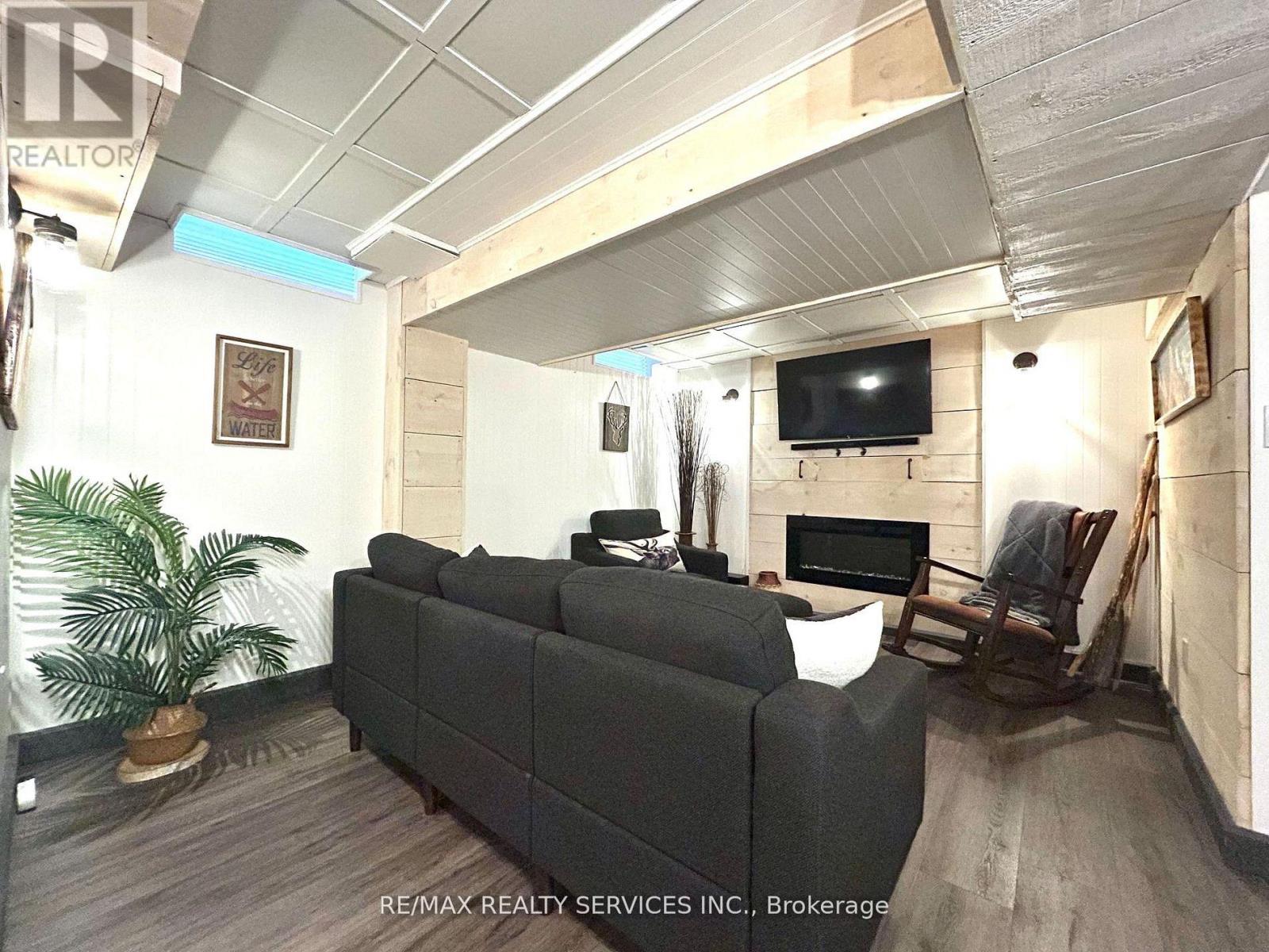 1 Milligan Street, Clarington, Ontario  L1B 1R2 - Photo 38 - E13039772