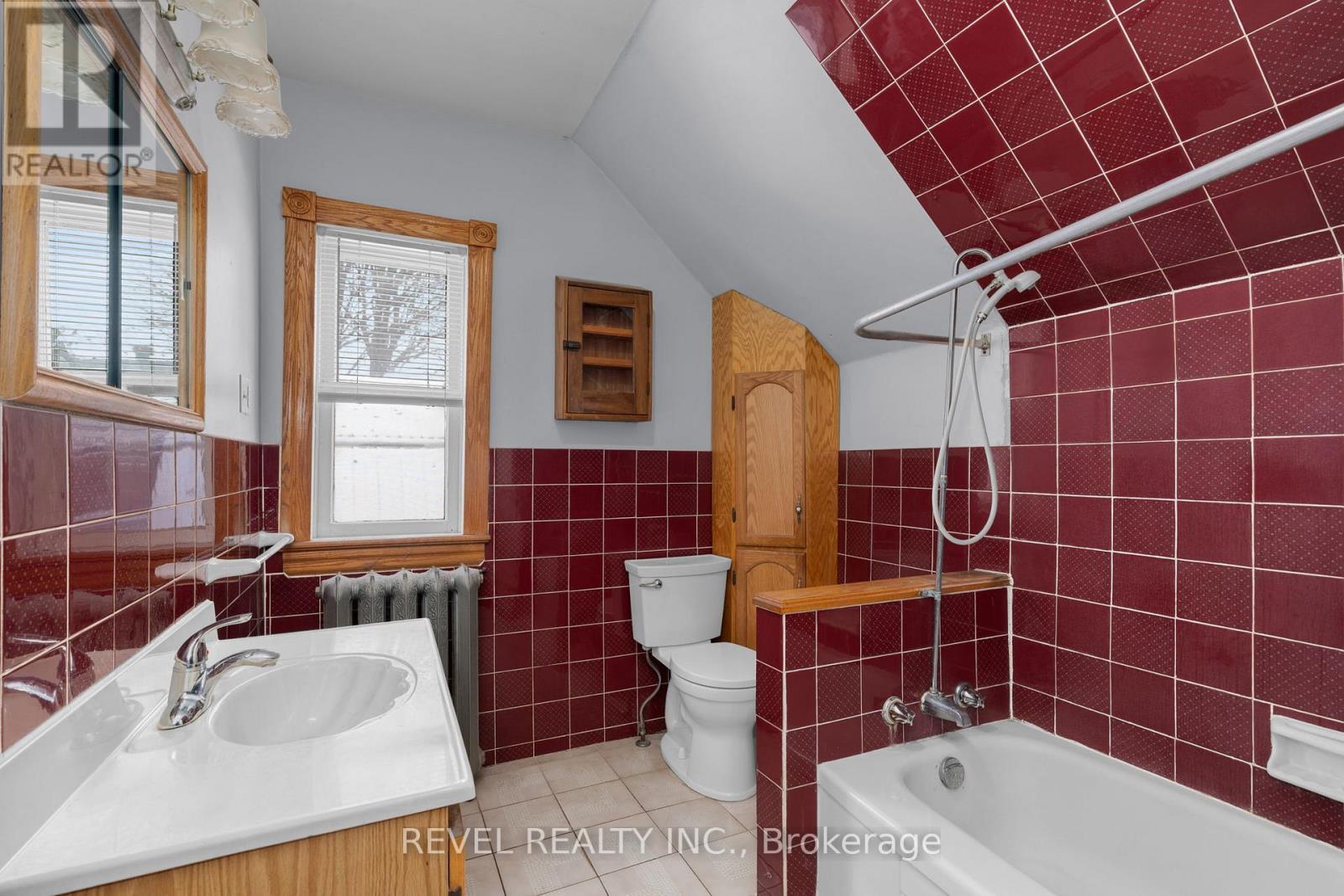 202 Bradford Street, Barrie, Ontario  L4N 3B6 - Photo 24 - S12553878