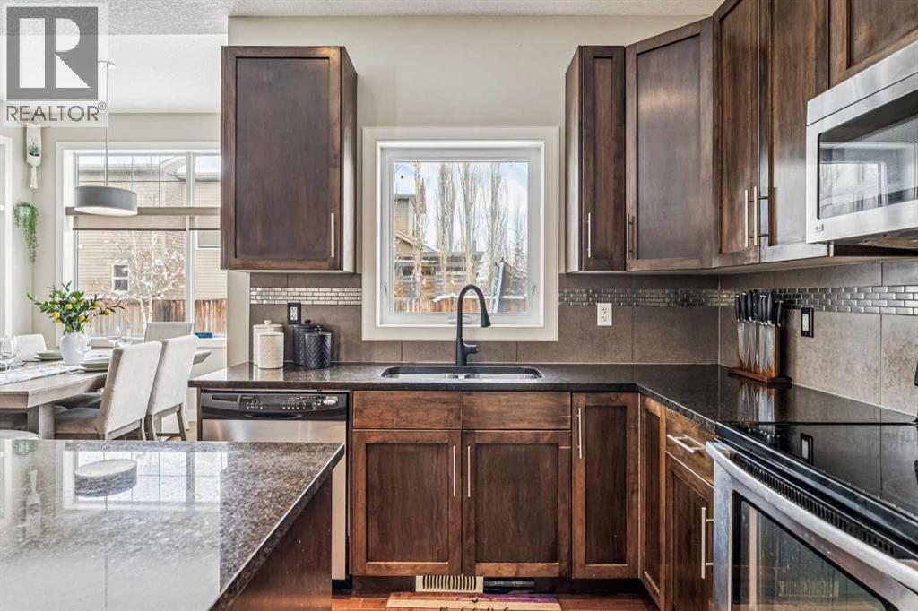 4 Drake Landing Gate, Okotoks, Alberta  T1S 0E5 - Photo 9 - A2298535