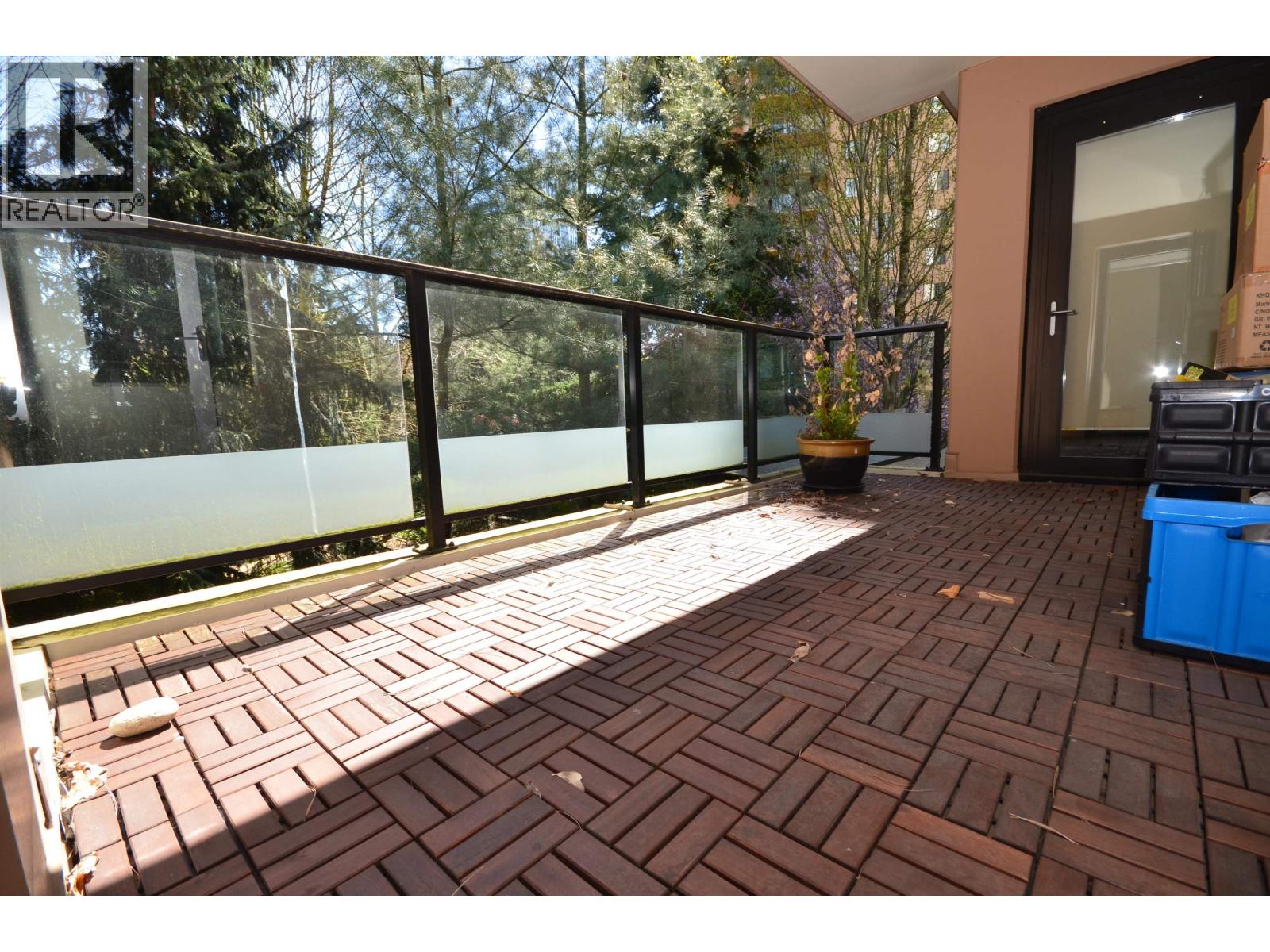 6198 Wilson Avenue, Burnaby, British Columbia  V5H 2R8 - Photo 8 - R3113028