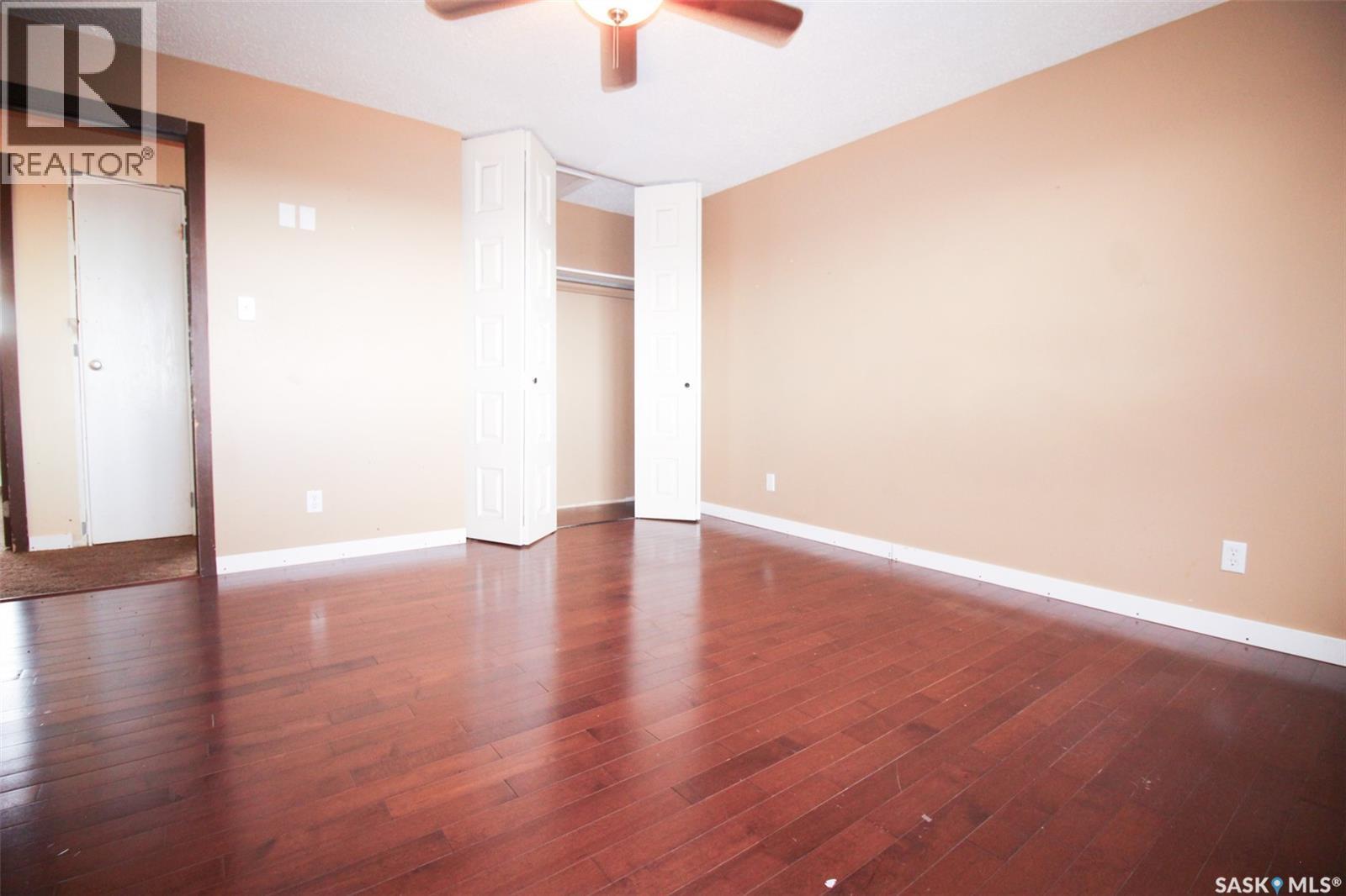 504 3rd Avenue E, Frontier, Saskatchewan  S0N 0W0 - Photo 20 - SK034024