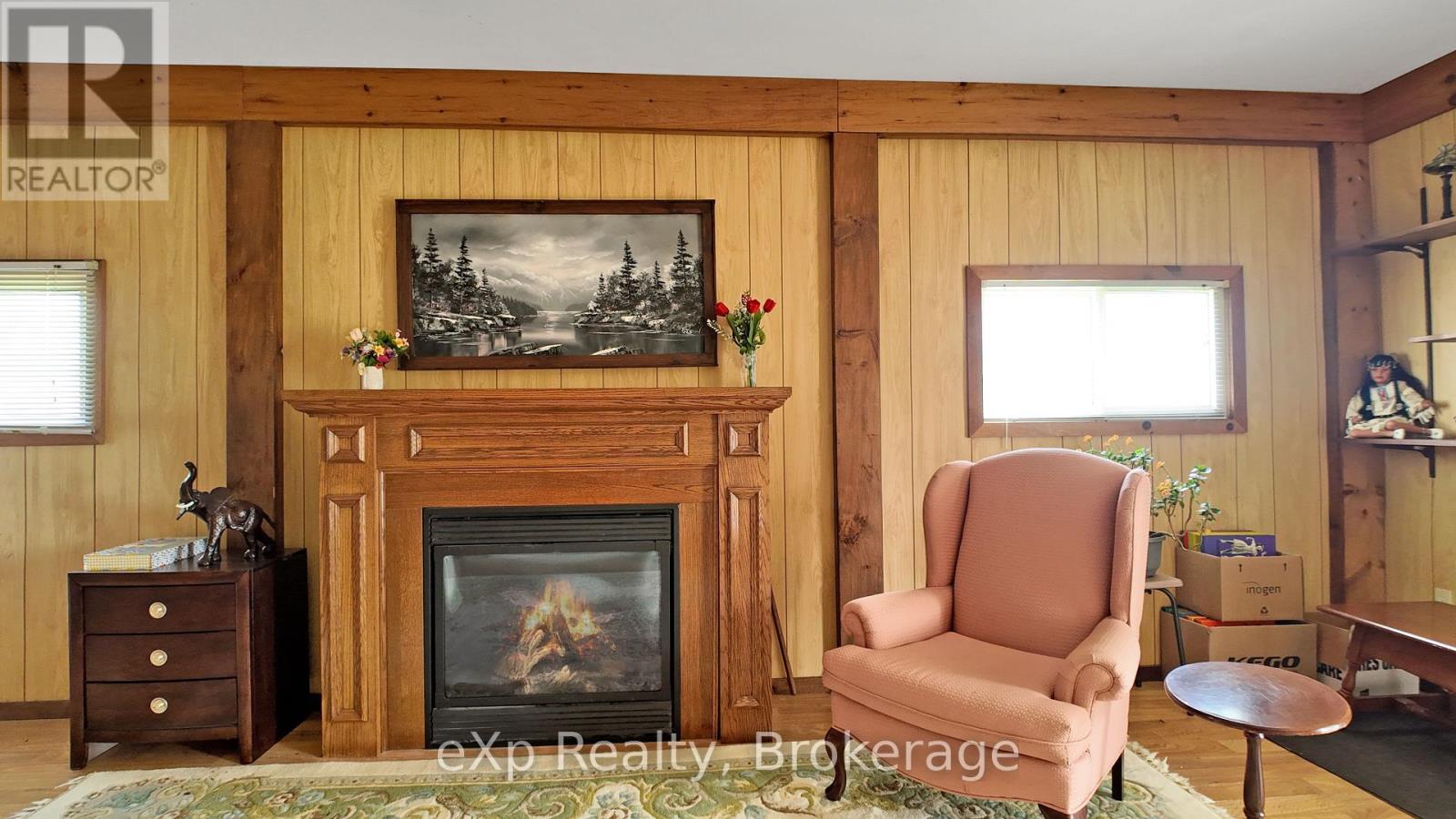 9 Dove Road, Brockton, Ontario  N0G 2V0 - Photo 12 - X12954524