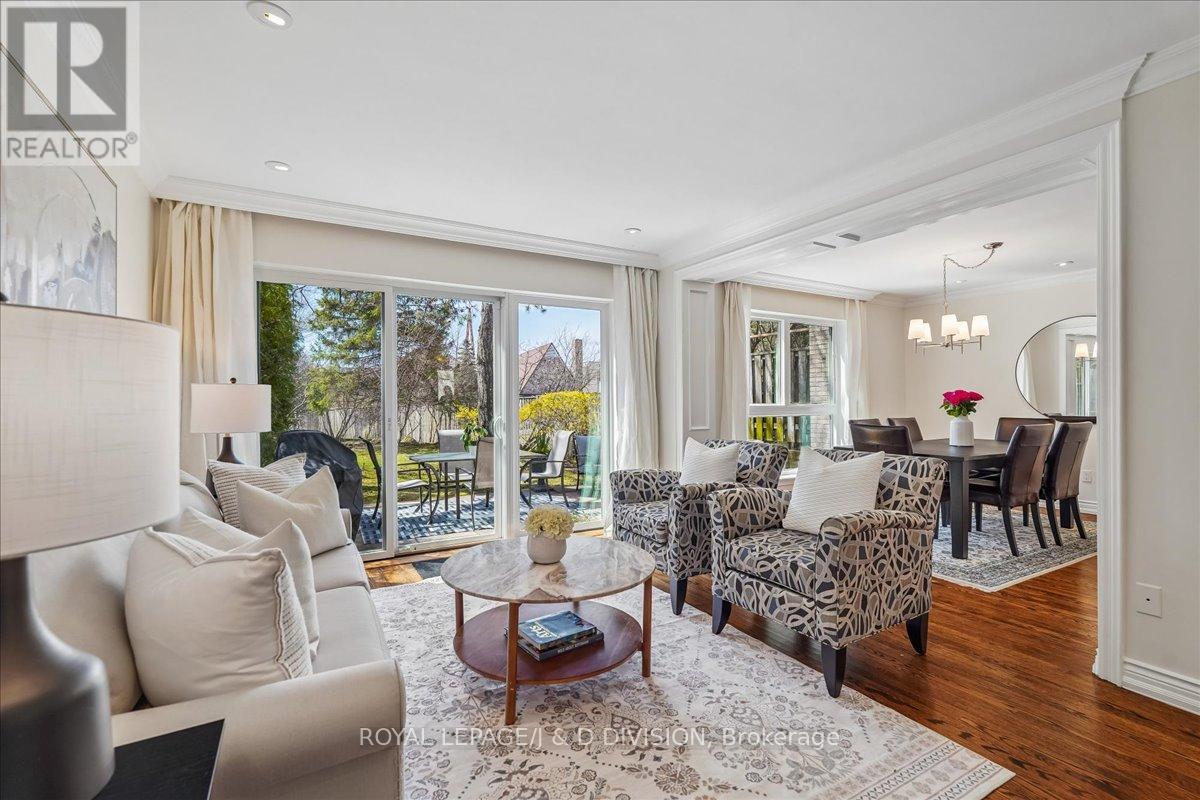 8 Crimson Millway, Toronto, Ontario  M2L 1T6 - Photo 15 - C13048150