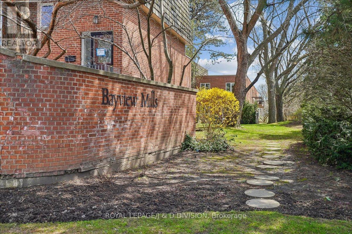 8 Crimson Millway, Toronto, Ontario  M2L 1T6 - Photo 39 - C13048150