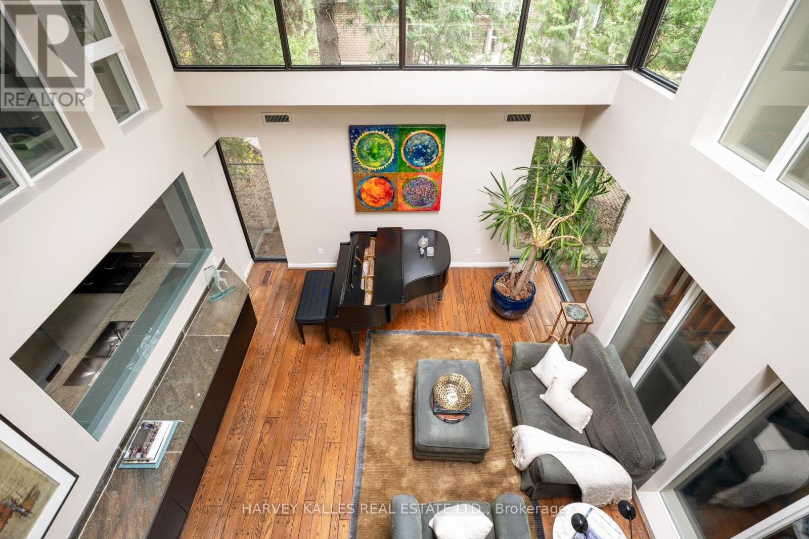 5 Cosmic Drive, Toronto, Ontario  M3B 3L5 - Photo 13 - C13048168