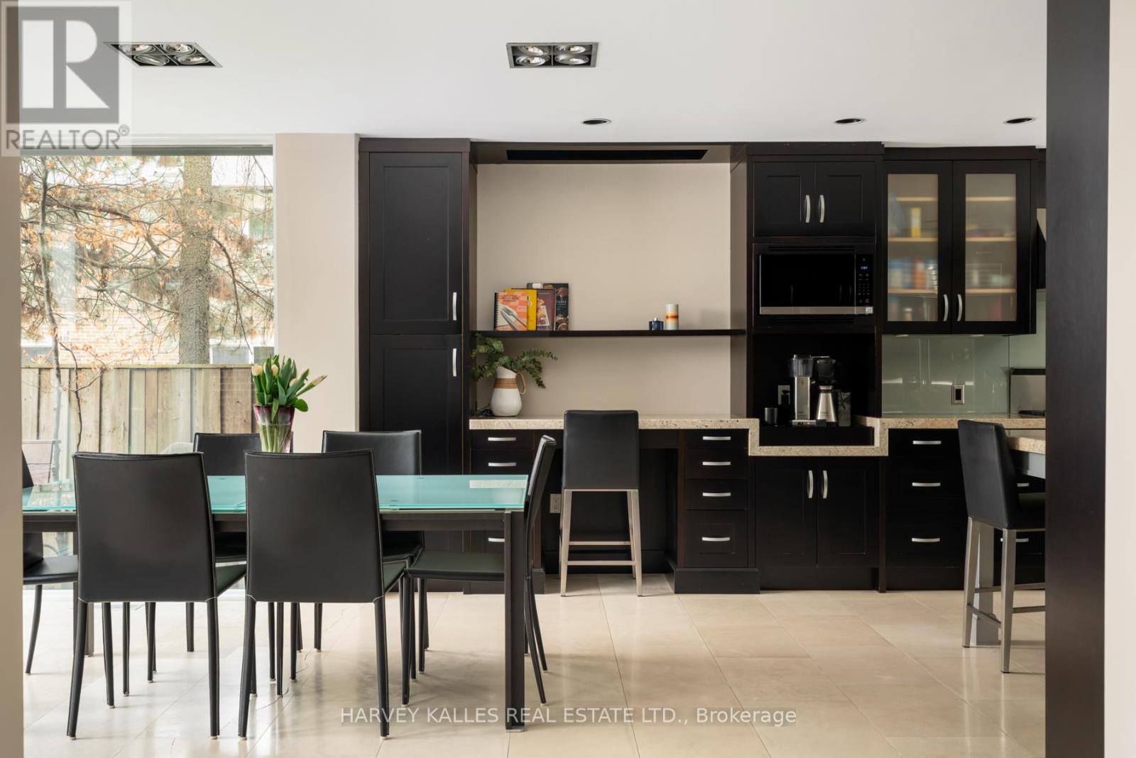 5 Cosmic Drive, Toronto, Ontario  M3B 3L5 - Photo 8 - C13048168