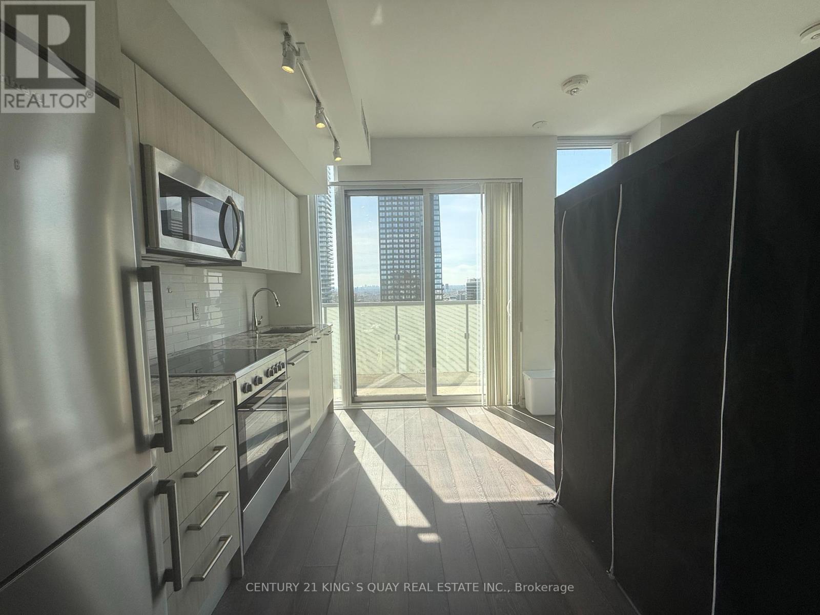 3501 - 28 Wellesley Street E, Toronto, Ontario  M4Y 0C4 - Photo 4 - C13048186