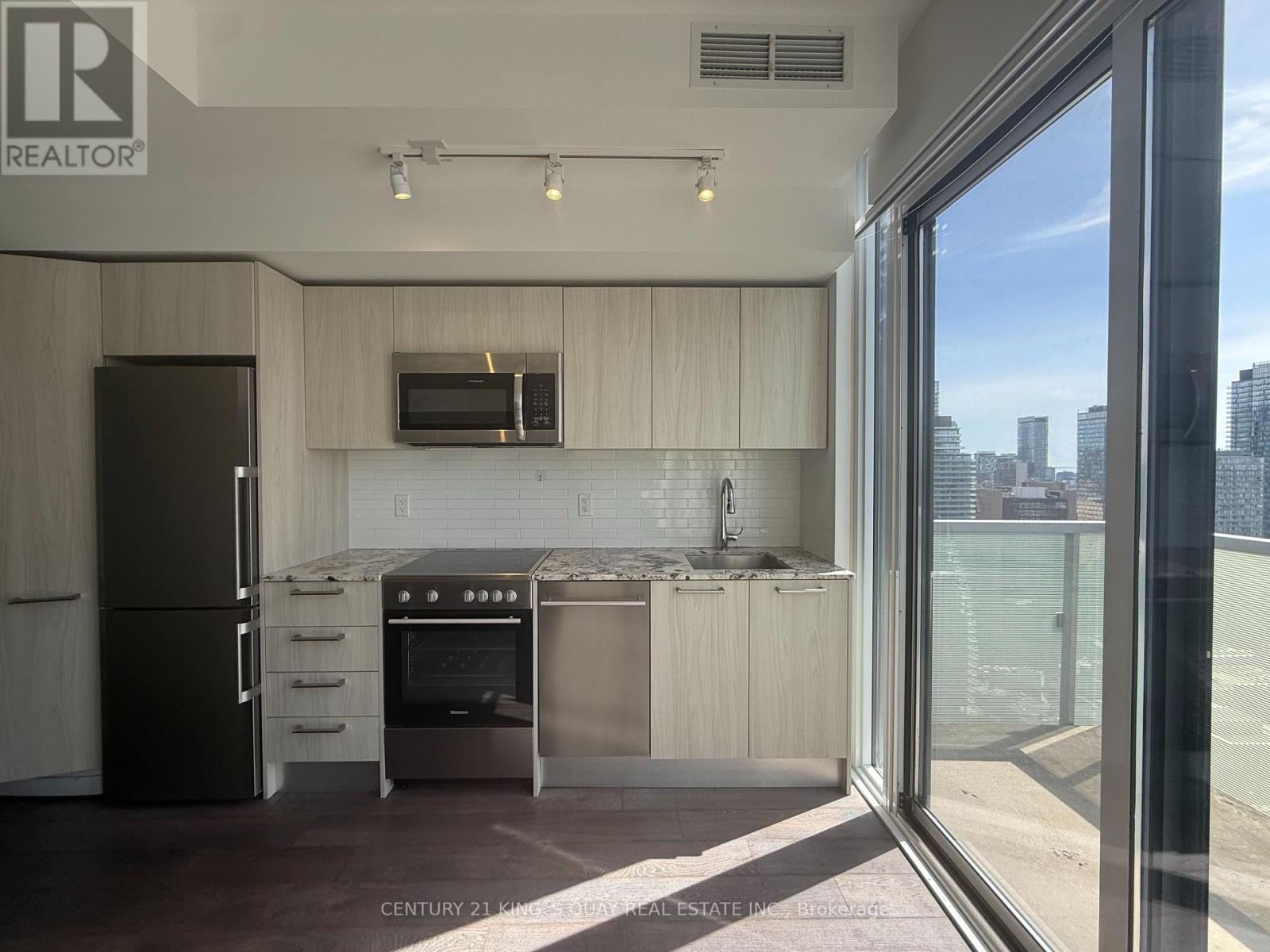 3501 - 28 Wellesley Street E, Toronto, Ontario  M4Y 0C4 - Photo 5 - C13048186