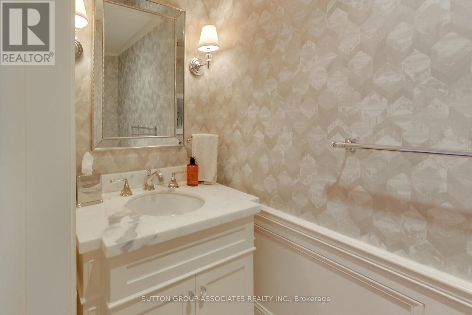 29 Anderson Avenue, Toronto, Ontario  M5P 1H5 - Photo 18 - C13048194