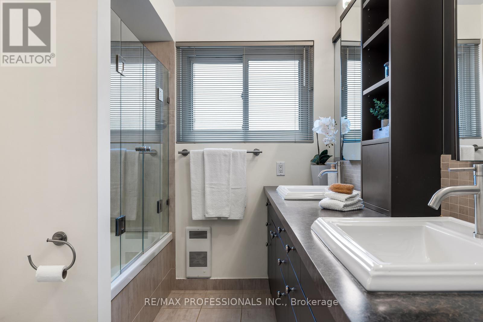 47 Apollo Drive, Toronto, Ontario  M3B 2G9 - Photo 36 - C13048202