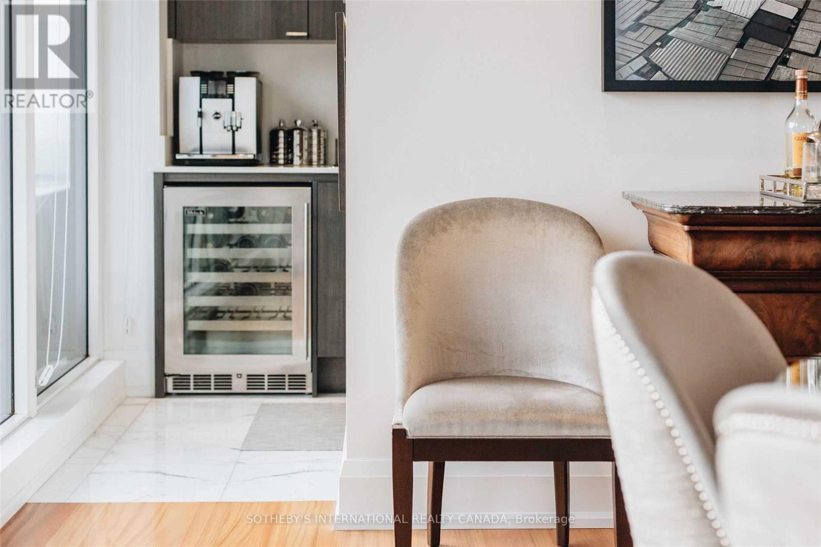 1602 - 88 Davenport Road, Toronto, Ontario  M5R 0A5 - Photo 10 - C13048248