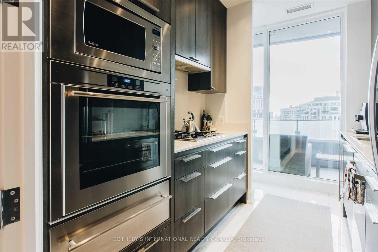 1602 - 88 Davenport Road, Toronto, Ontario  M5R 0A5 - Photo 13 - C13048248