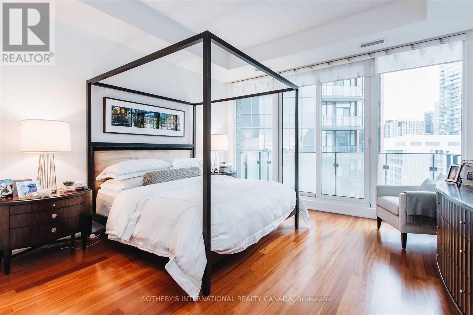 1602 - 88 Davenport Road, Toronto, Ontario  M5R 0A5 - Photo 17 - C13048248