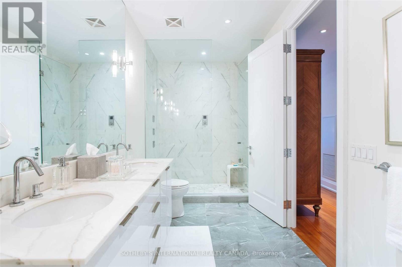 1602 - 88 Davenport Road, Toronto, Ontario  M5R 0A5 - Photo 20 - C13048248