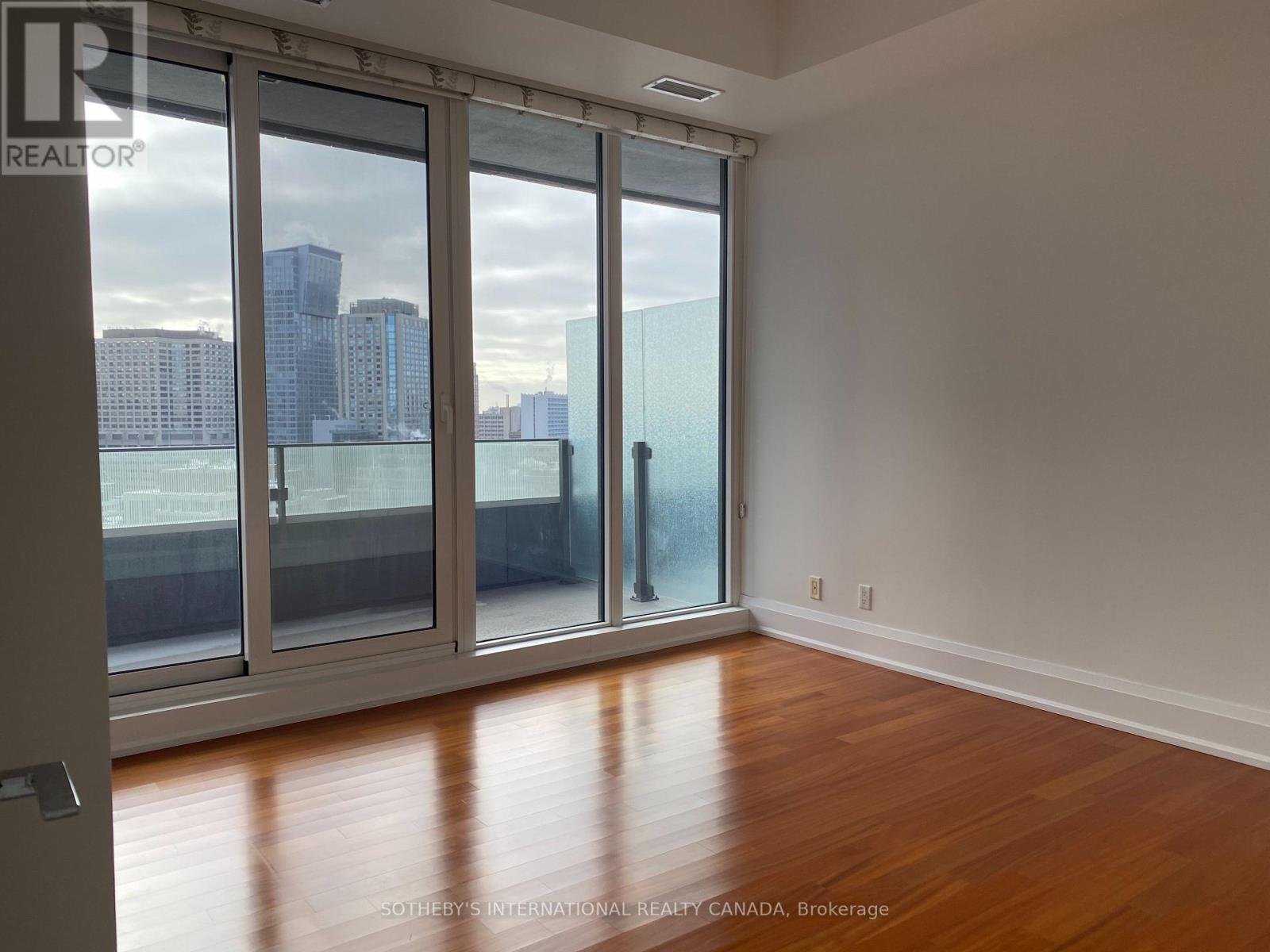 1602 - 88 Davenport Road, Toronto, Ontario  M5R 0A5 - Photo 24 - C13048248