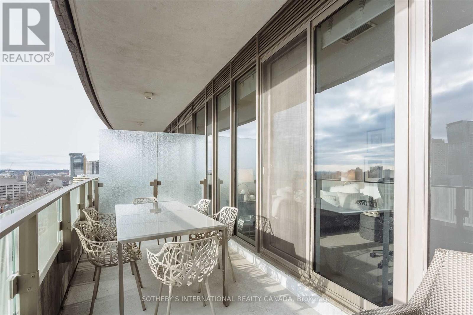 1602 - 88 Davenport Road, Toronto, Ontario  M5R 0A5 - Photo 33 - C13048248