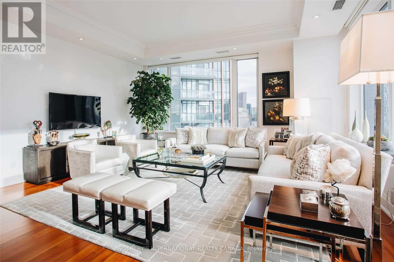 1602 - 88 Davenport Road, Toronto, Ontario  M5R 0A5 - Photo 5 - C13048248