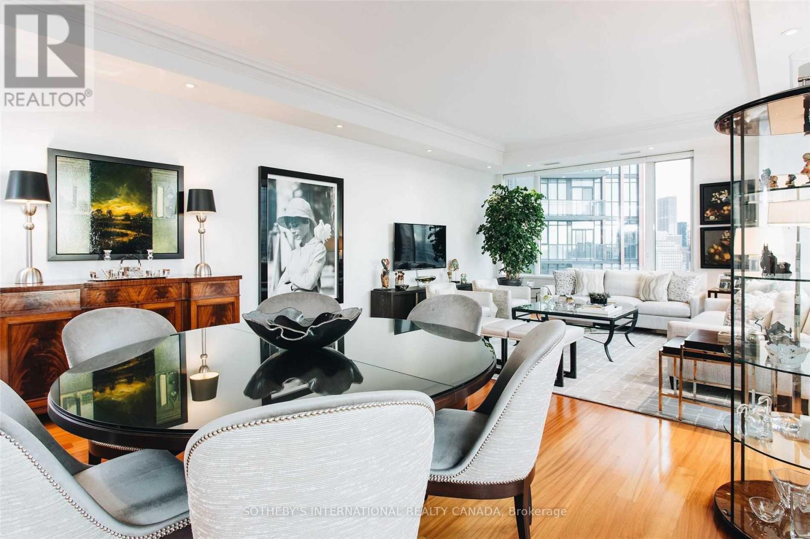 1602 - 88 Davenport Road, Toronto, Ontario  M5R 0A5 - Photo 9 - C13048248